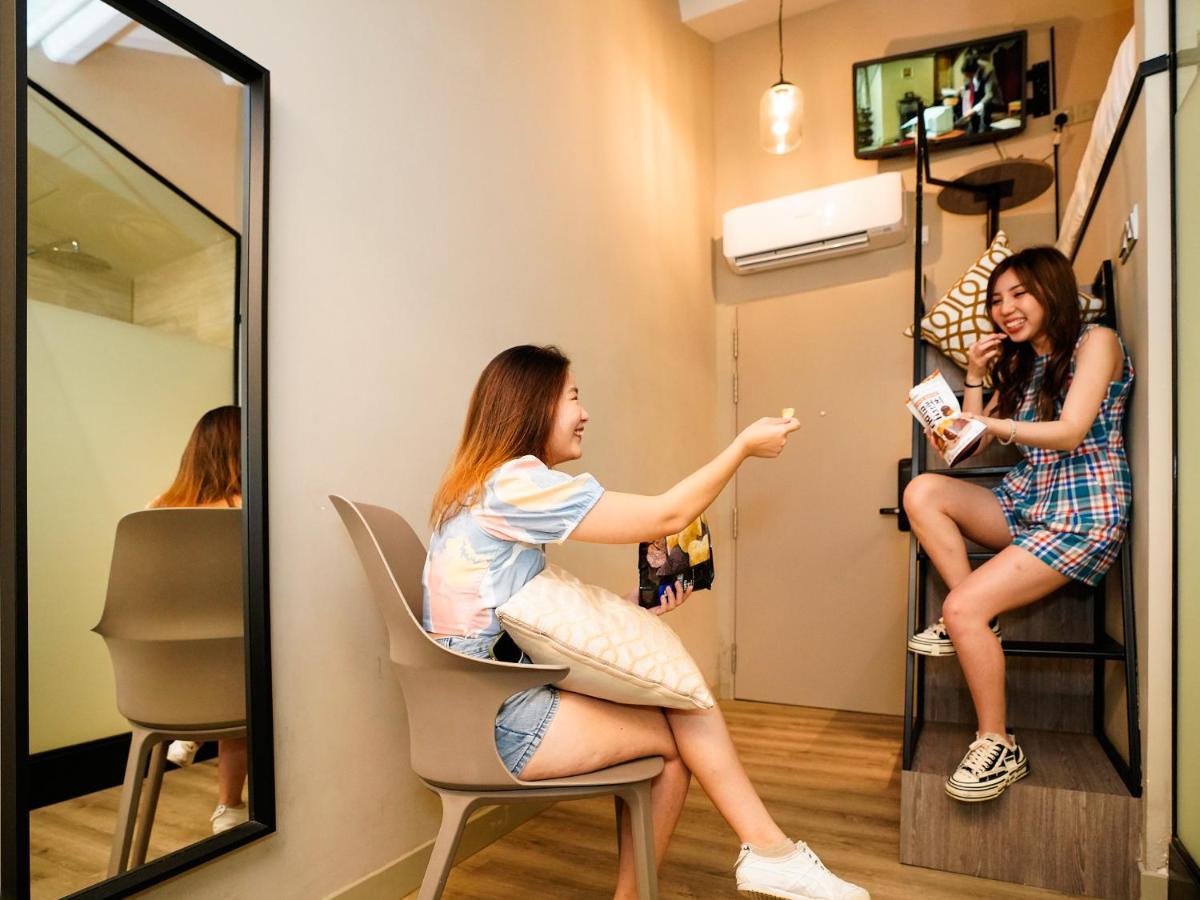 Hotel St Signature Jalan Besar, Short Overnight, 8 Hours, 1159pm-8am Singapura
